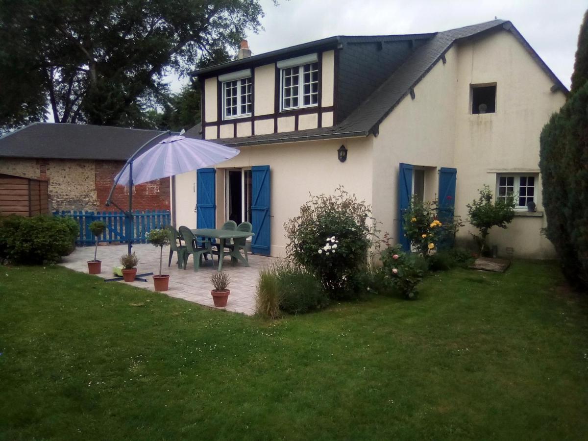 Maison Du Clocher Villa Le Planquay Bagian luar foto